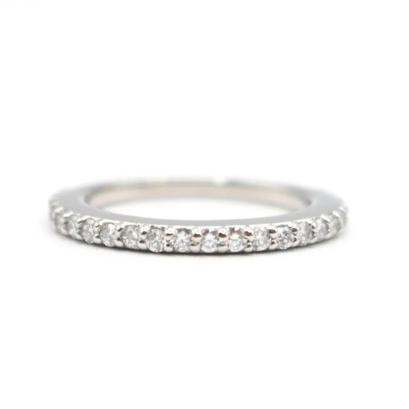 Platinum Band Set with Natural Round Brilliant But Diamonds 0.45 ct tw